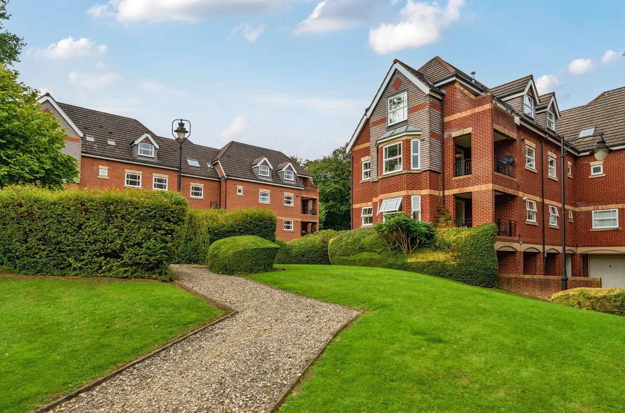 Allerton Park, Chapel Allerton, LS7, photo 12