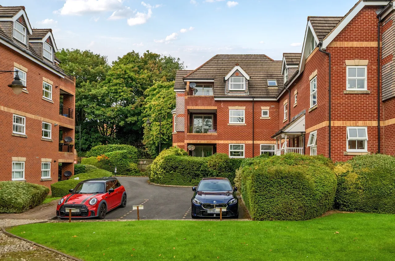 Allerton Park, Chapel Allerton, LS7, photo 9