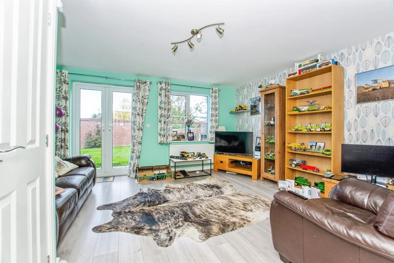 Mary Lovell Way, Stickney, PE22, photo 2