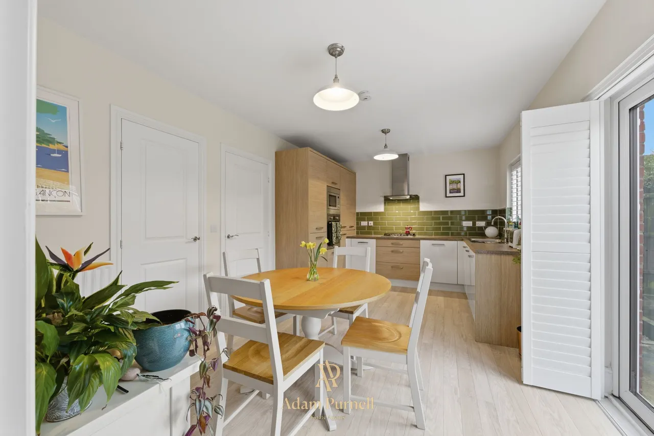 Ferry Pickering Close, Hinckley, LE10, photo 3