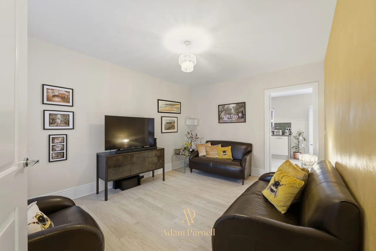 Ferry Pickering Close, Hinckley, LE10, photo 4