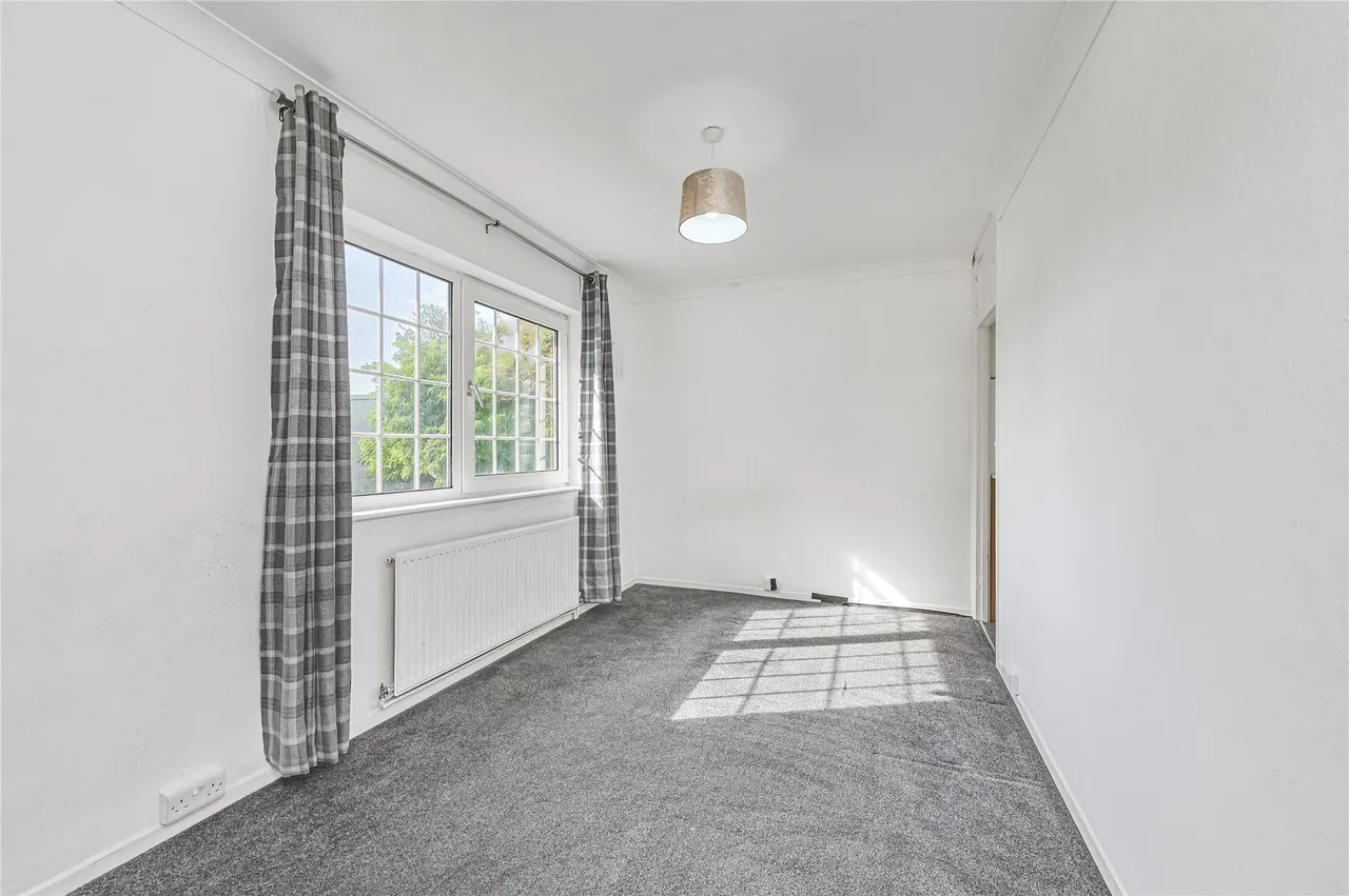 Gauden Close, London, SW4, photo 11
