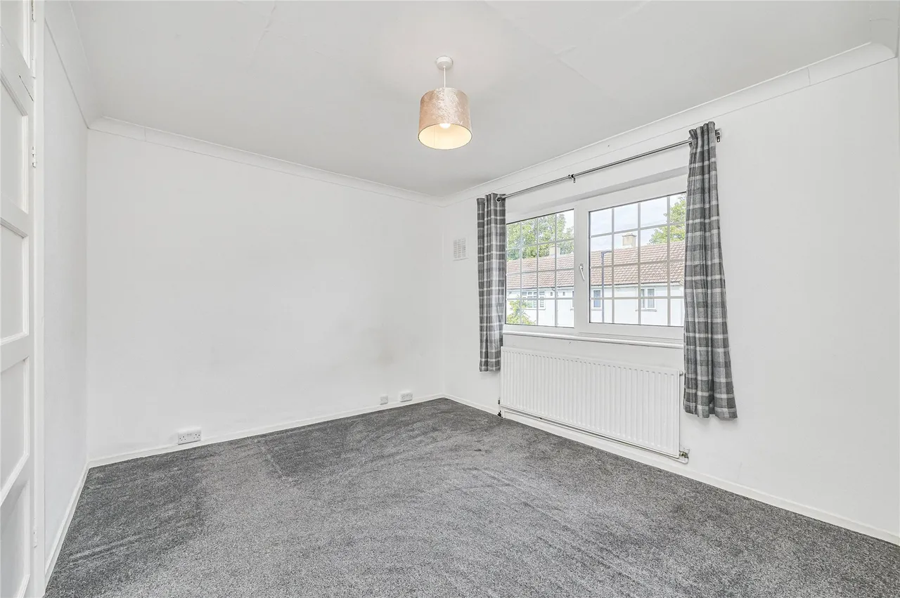 Gauden Close, London, SW4, photo 8