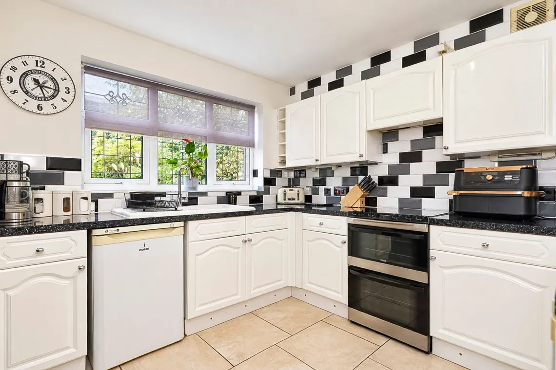 Bracken Close, Chorley, PR6, photo 3