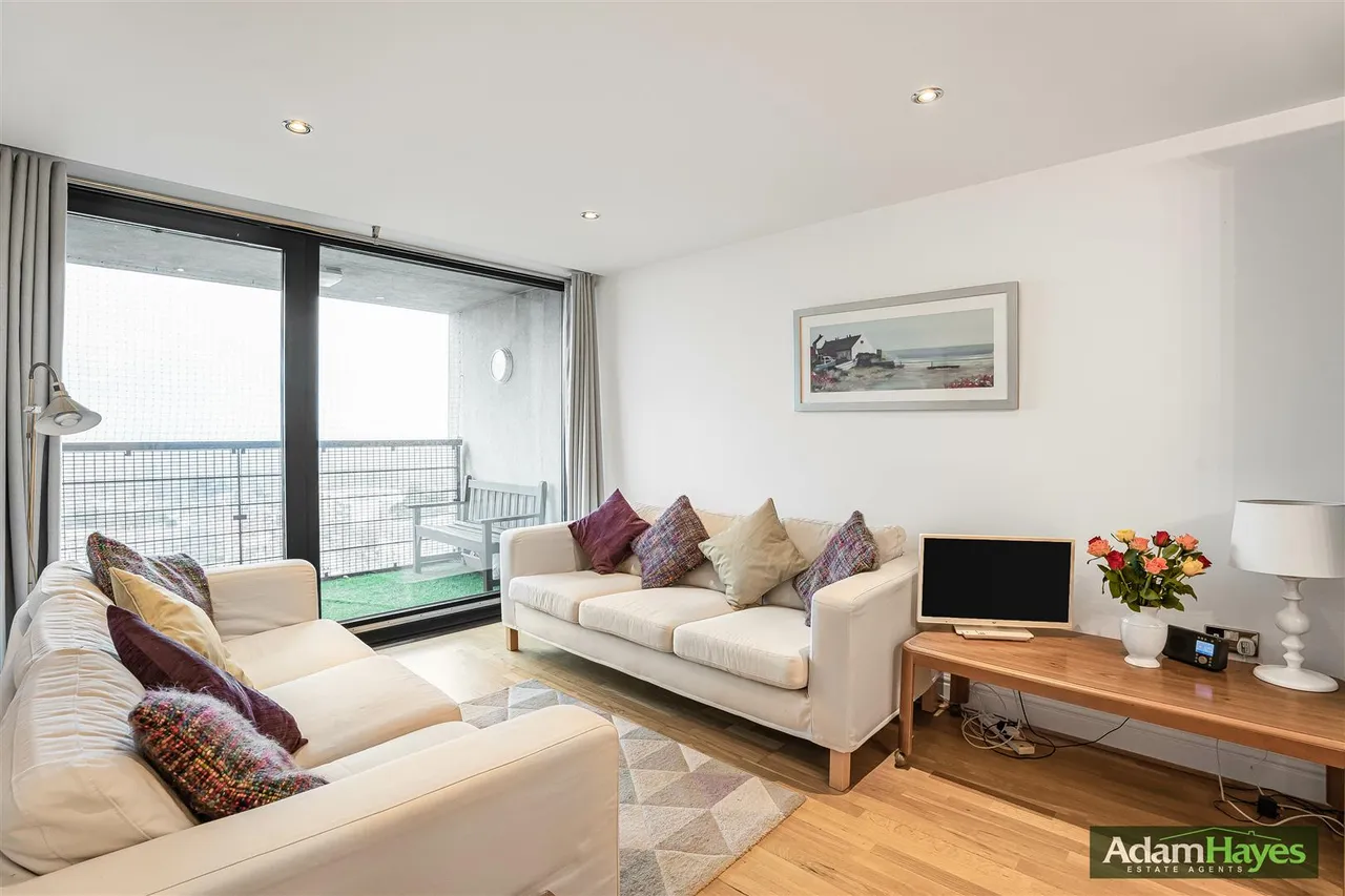 2 bed flat for sale, Kingsway, North Finchley, N12