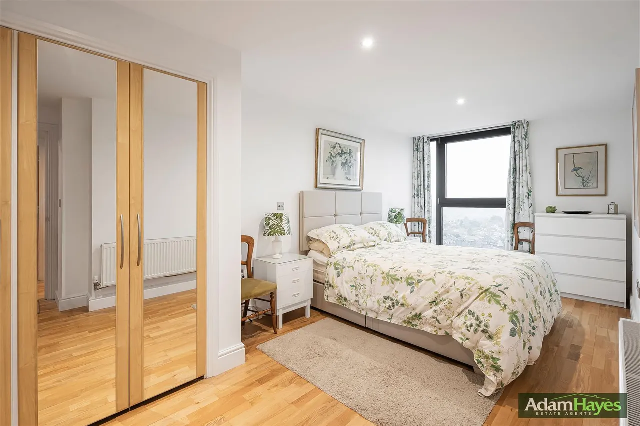 Kingsway, North Finchley, N12, photo 7