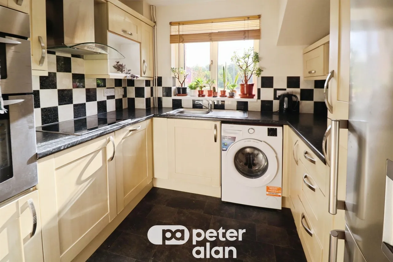 Pinecrest Drive, Cardiff, CF14, photo 8
