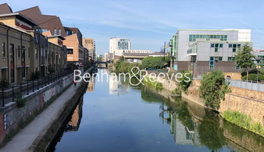 Sargasso Court, Bow, E3, photo 9