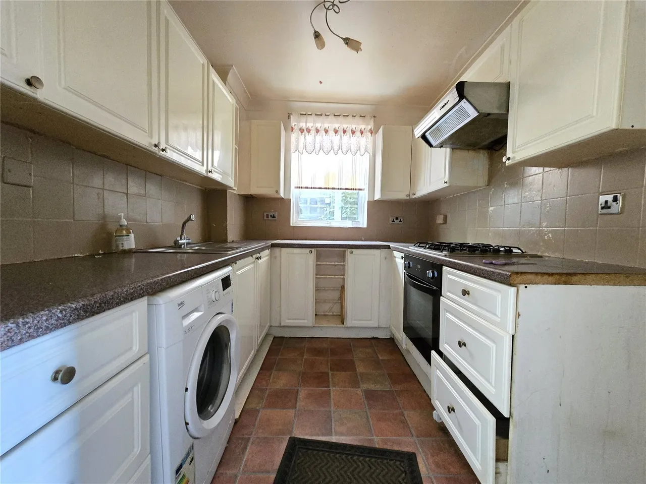 Clematis, Tamworth, Staffordshire, B77, photo 10