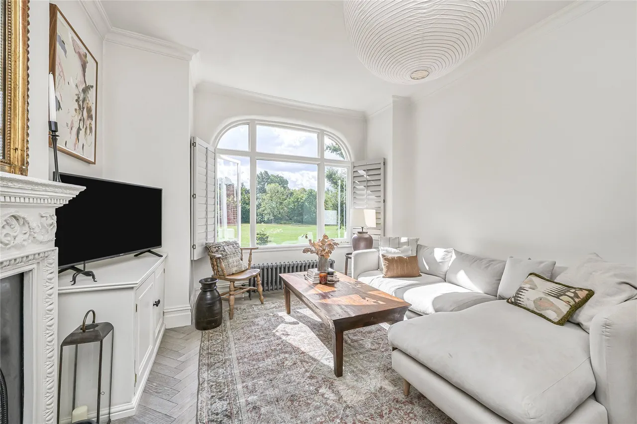 Emmanuel Road, London, SW12, photo 4
