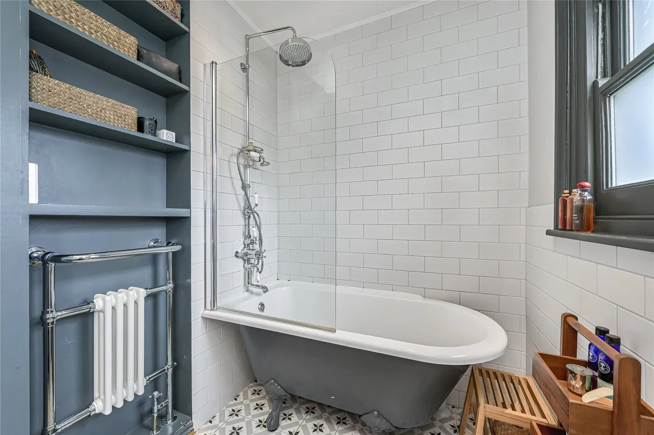 Emmanuel Road, London, SW12, photo 6