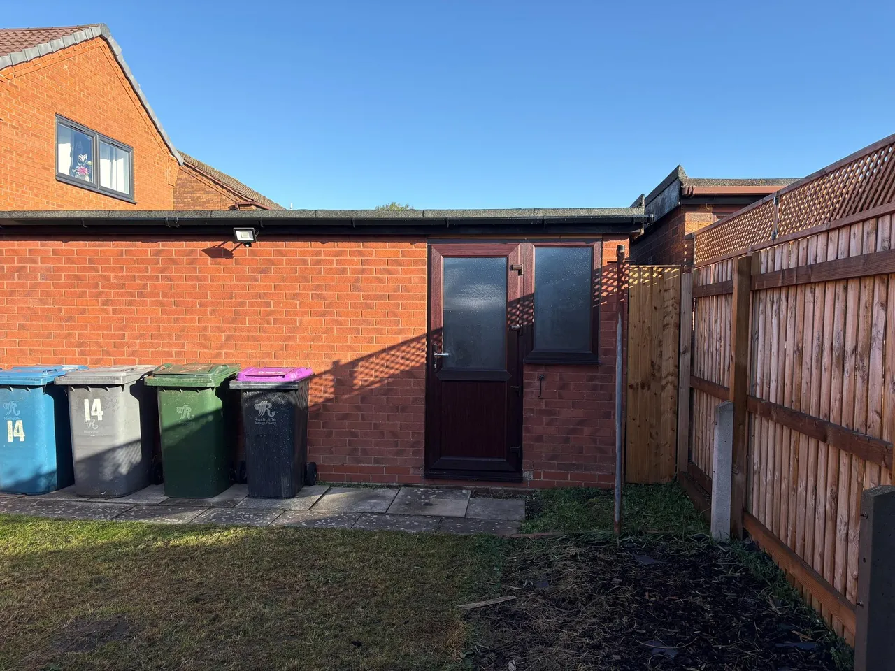 Juniper Gardens, Bingham, NG13, photo 14