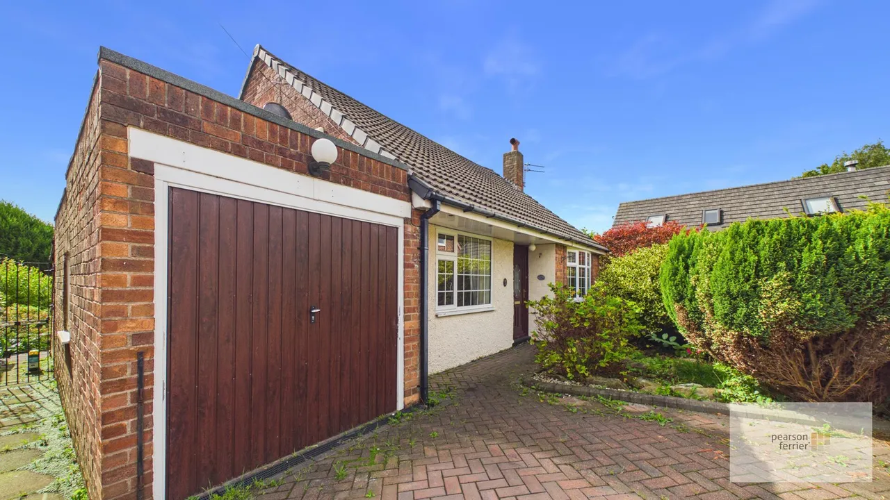 Brandle Avenue, Bury, BL8 1DX, photo 17