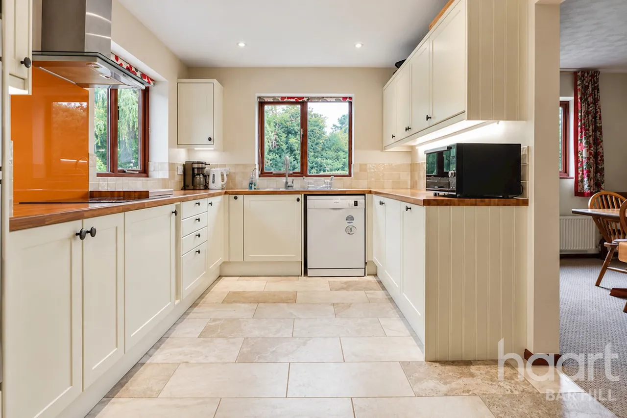 Mills Lane, Longstanton, CB24, photo 13