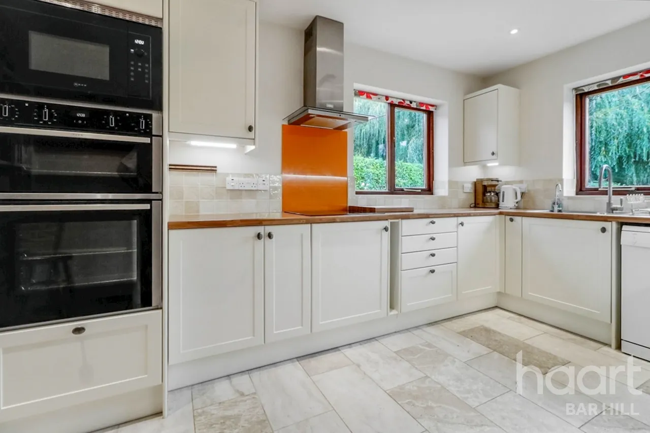 Mills Lane, Longstanton, CB24, photo 11