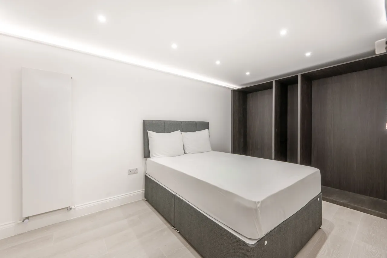 Flat 2, 10 Westbourne Terrace, London, photo 6