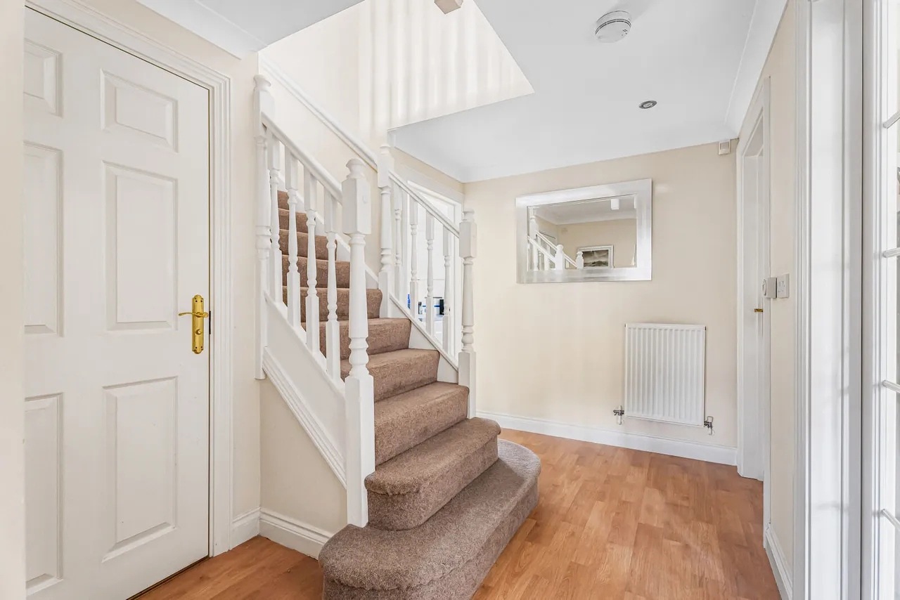 Heigham Court, Stanford in the Vale, SN7, photo 10