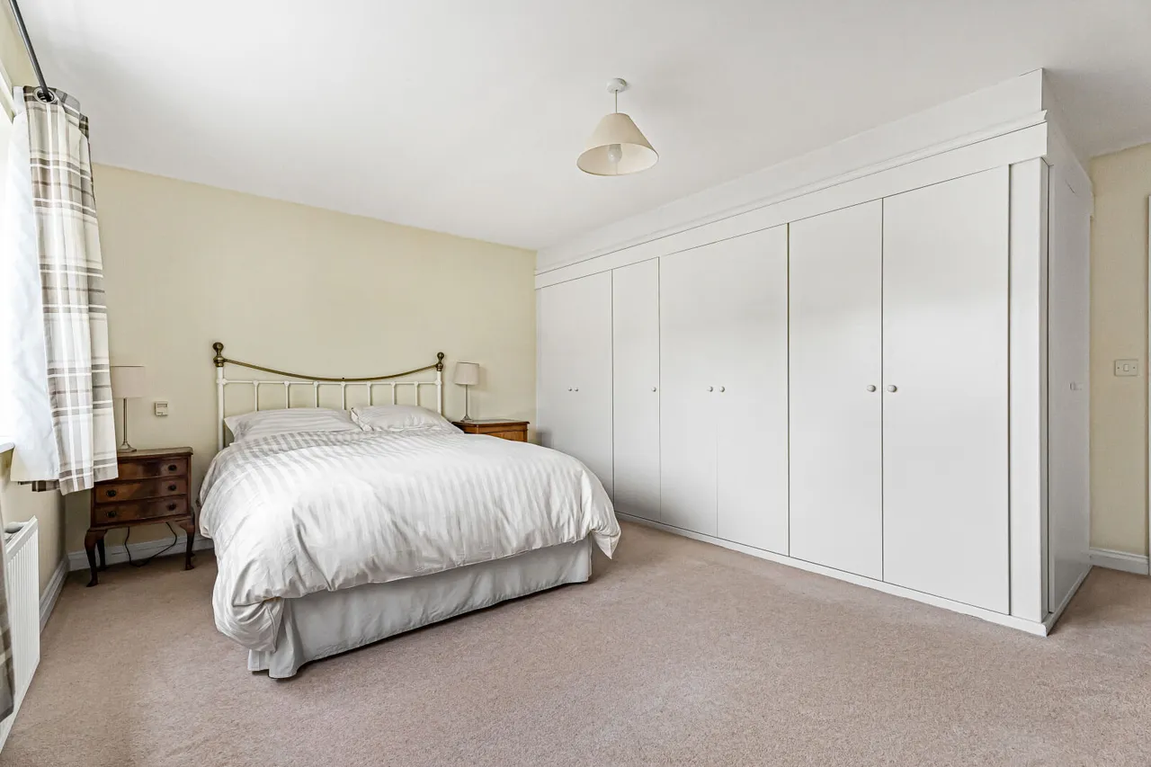 Heigham Court, Stanford in the Vale, SN7, photo 14