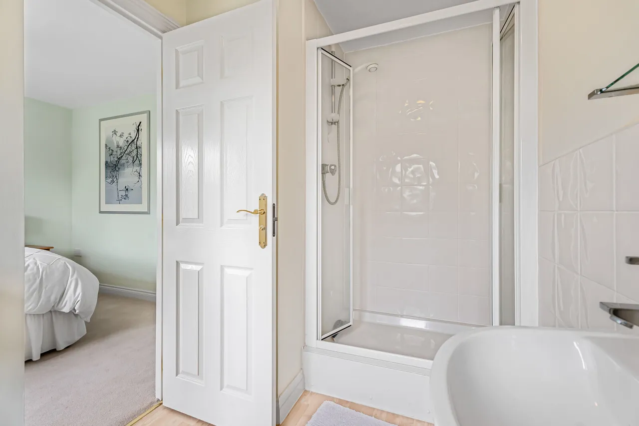 Heigham Court, Stanford in the Vale, SN7, photo 20