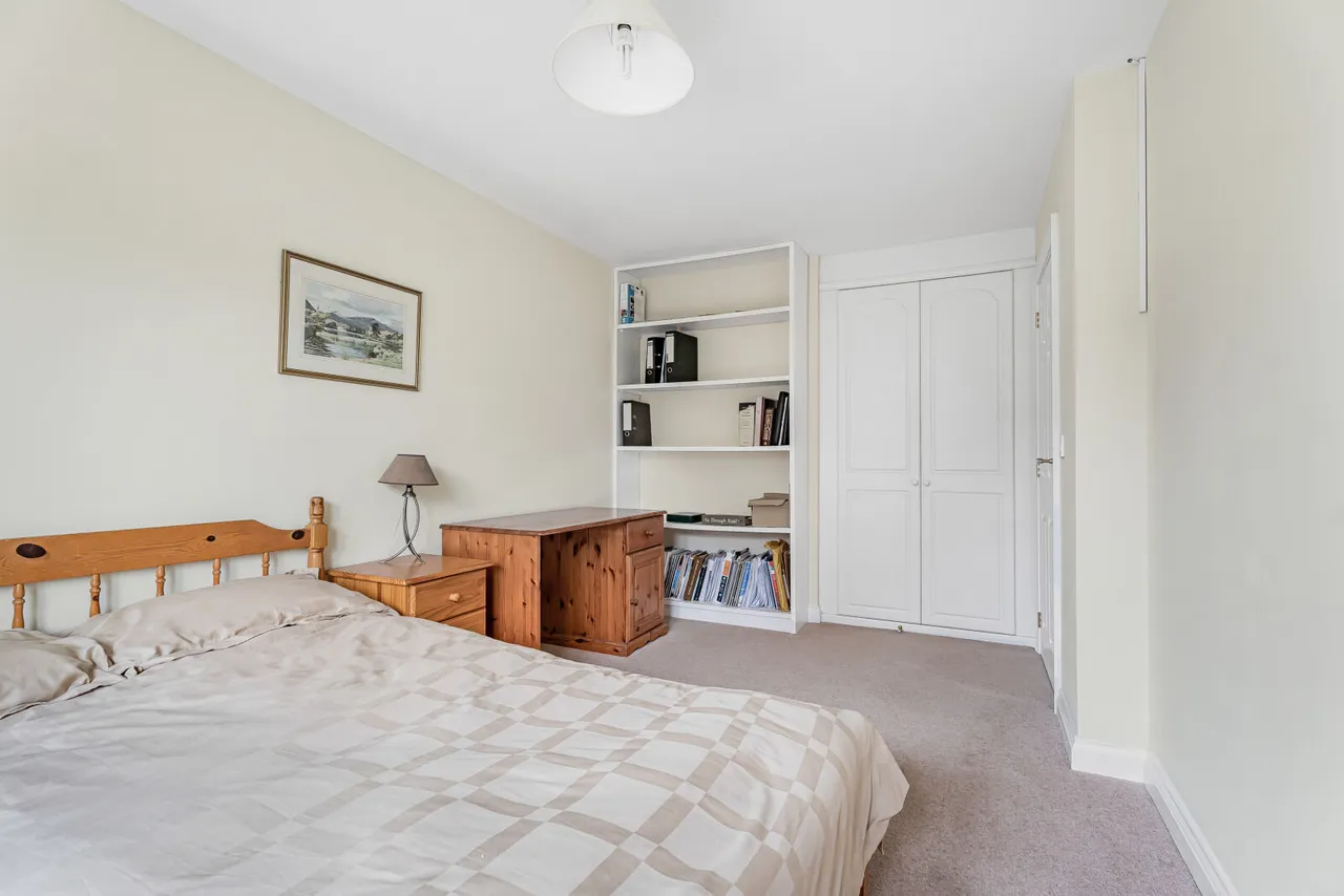Heigham Court, Stanford in the Vale, SN7, photo 17