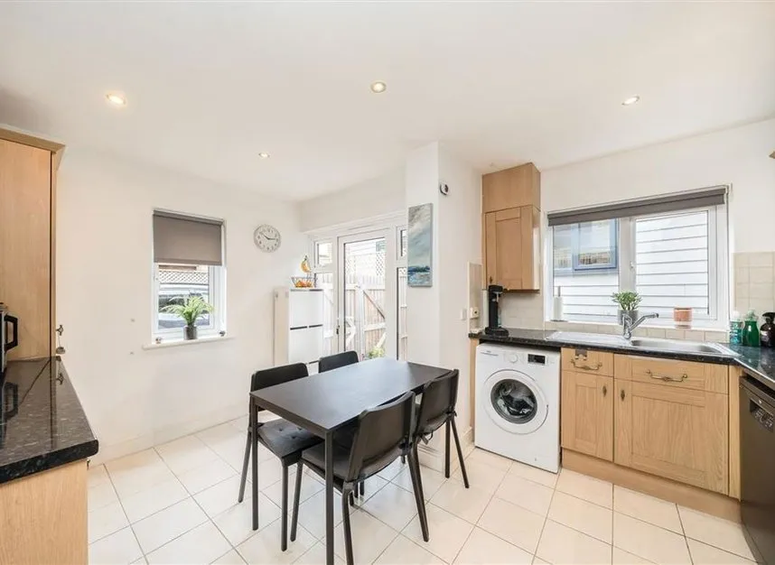 School Lane, Hampton Wick, KT1, photo 3