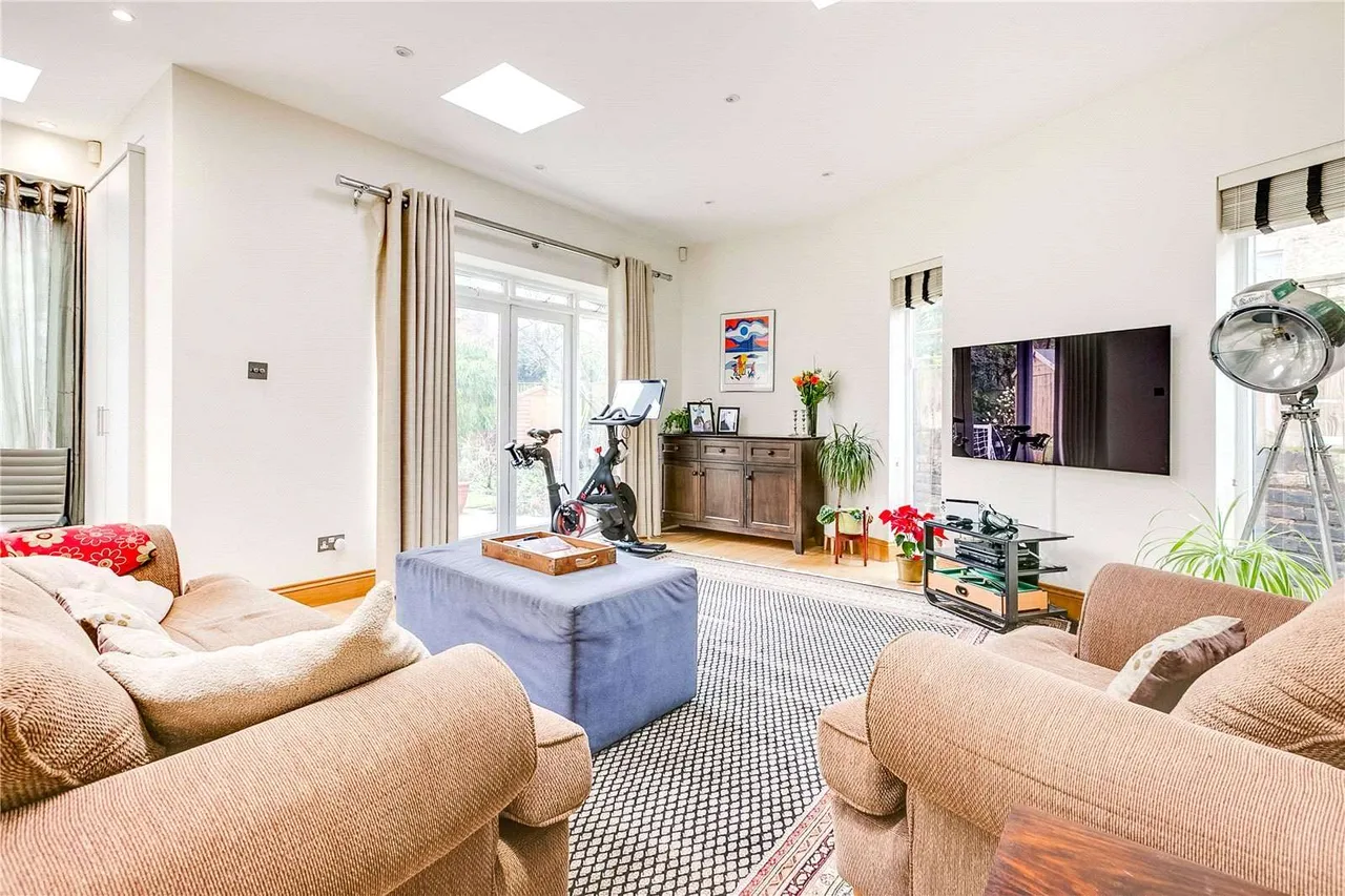 Peterborough Villas, London, SW6, photo 5