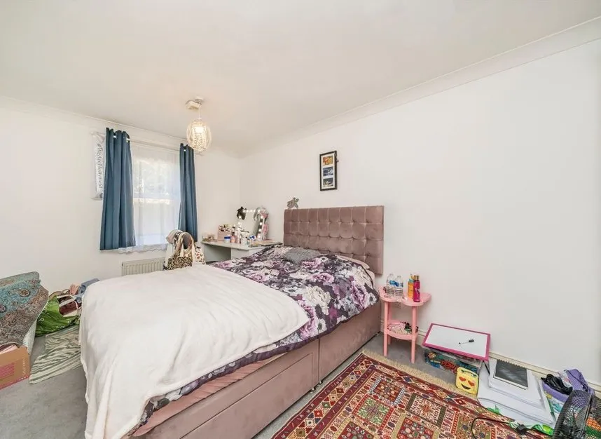 Ravens Close, Surbiton, KT6, photo 4