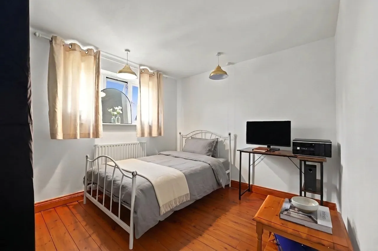 Randles Close, Bushby, LE7, photo 8