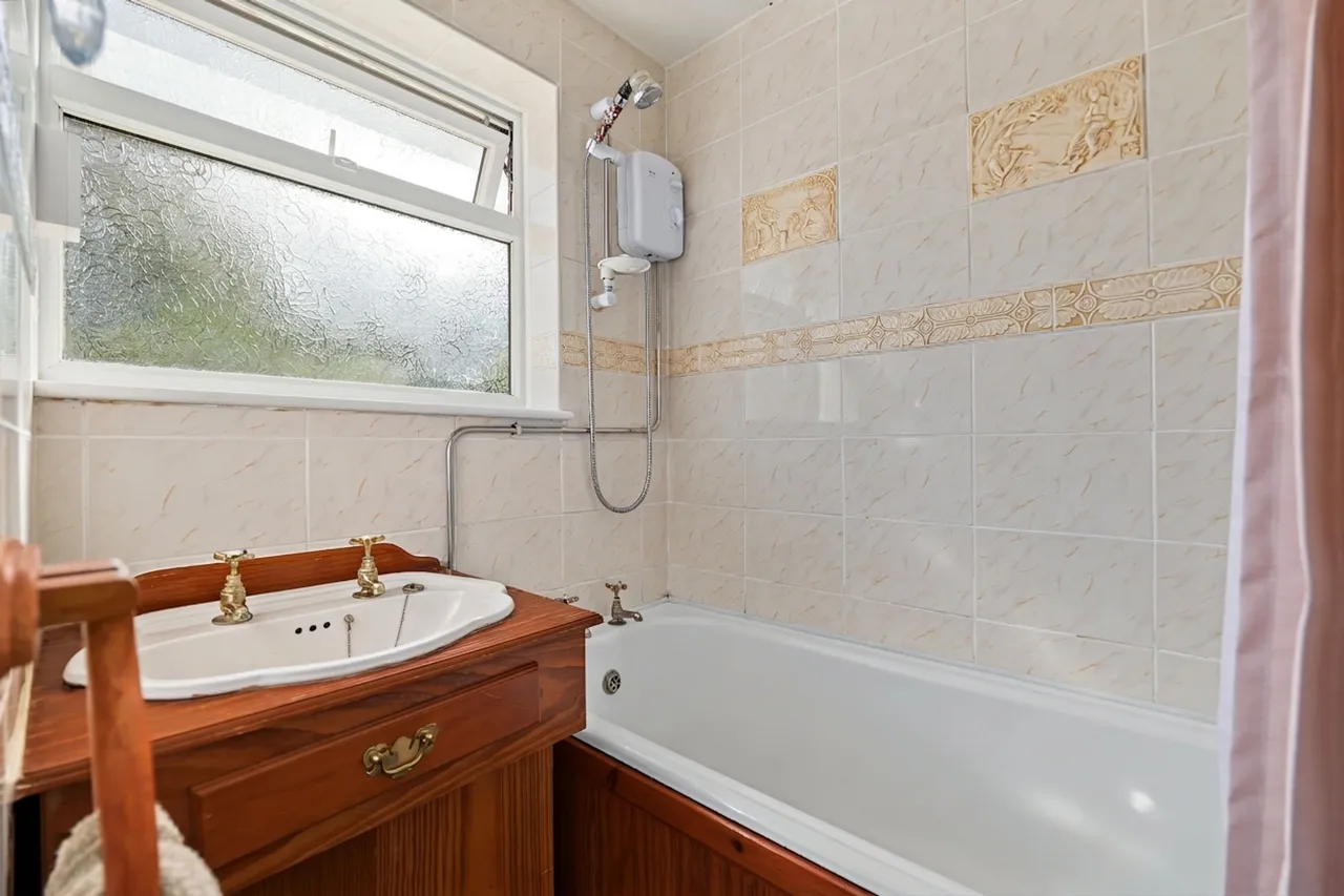 Randles Close, Bushby, LE7, photo 9