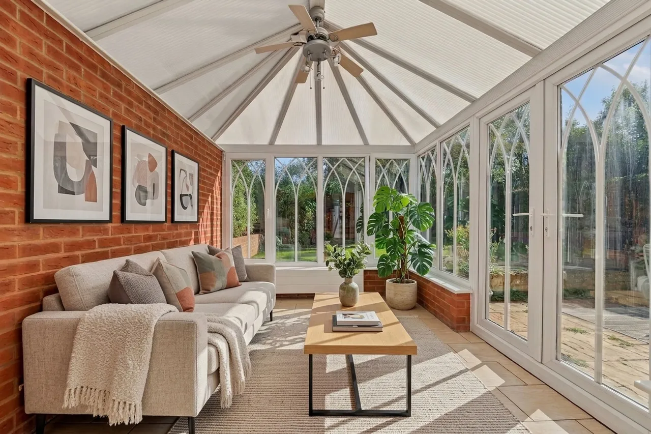 Randles Close, Bushby, LE7, photo 6
