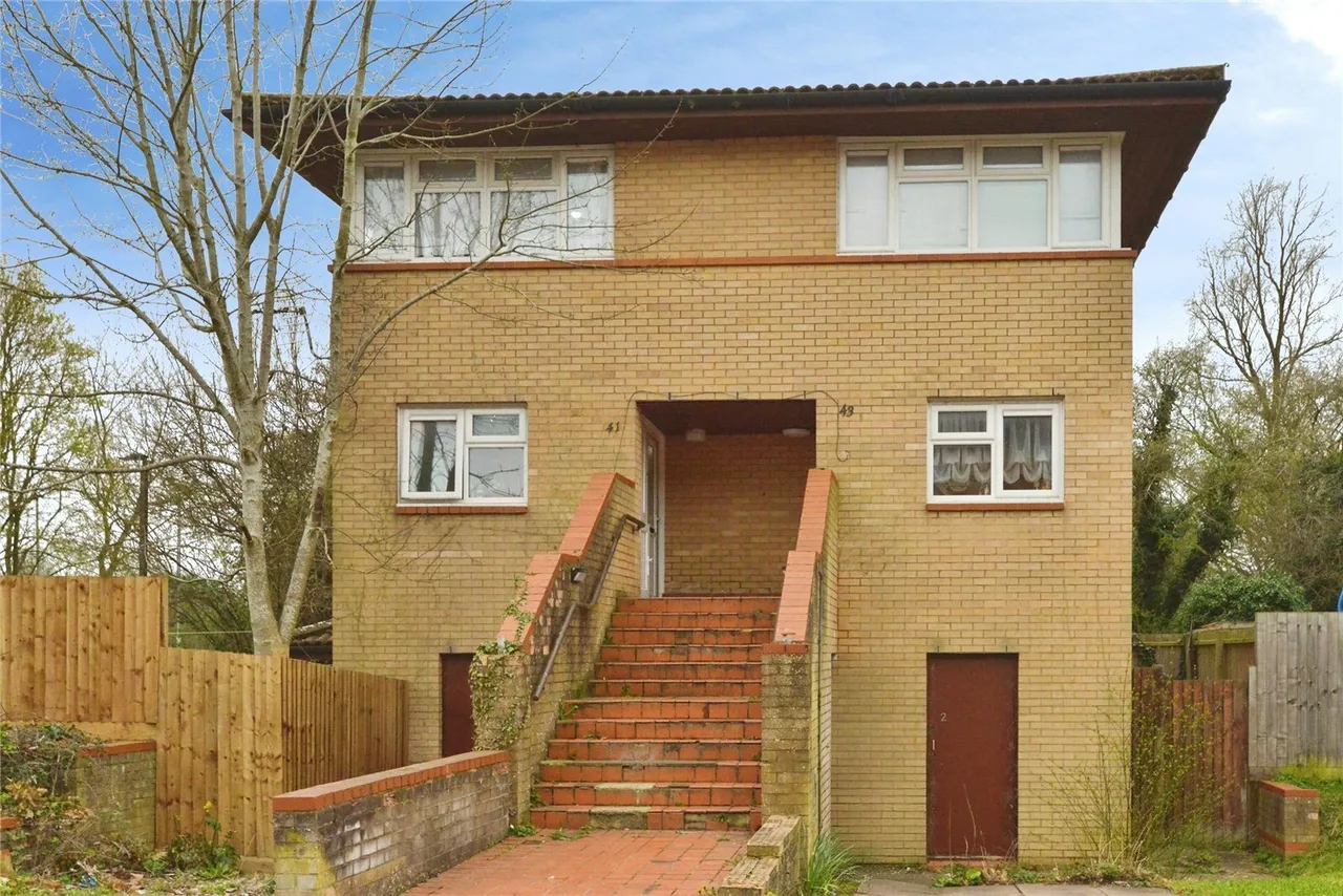 2 bed flat for sale — Shackleton Place, Oldbrook, Milton Keynes, Buckinghamshire, MK6