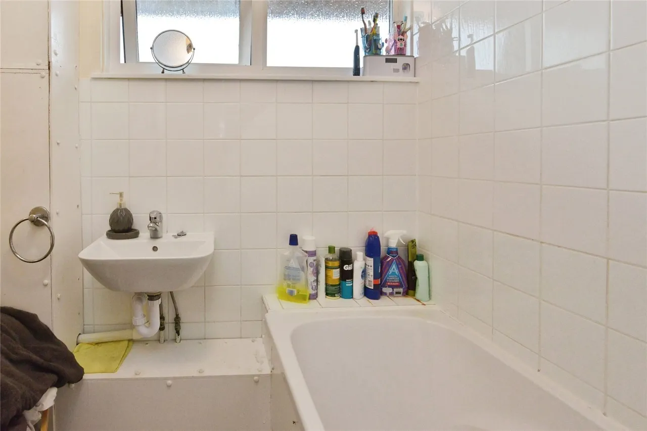 Shackleton Place, Oldbrook, Milton Keynes, Buckinghamshire, MK6, photo 15