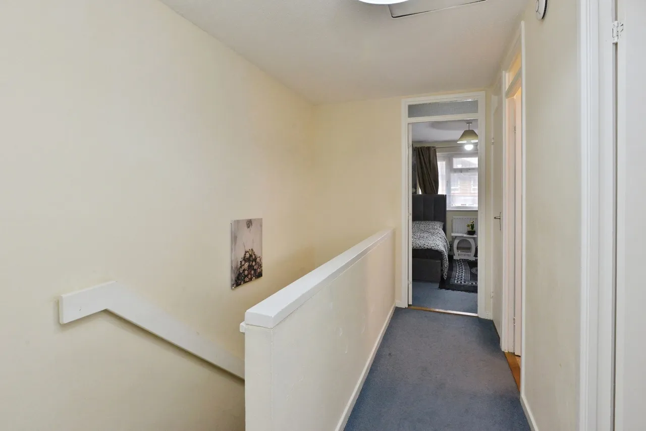 Shackleton Place, Oldbrook, Milton Keynes, Buckinghamshire, MK6, photo 13