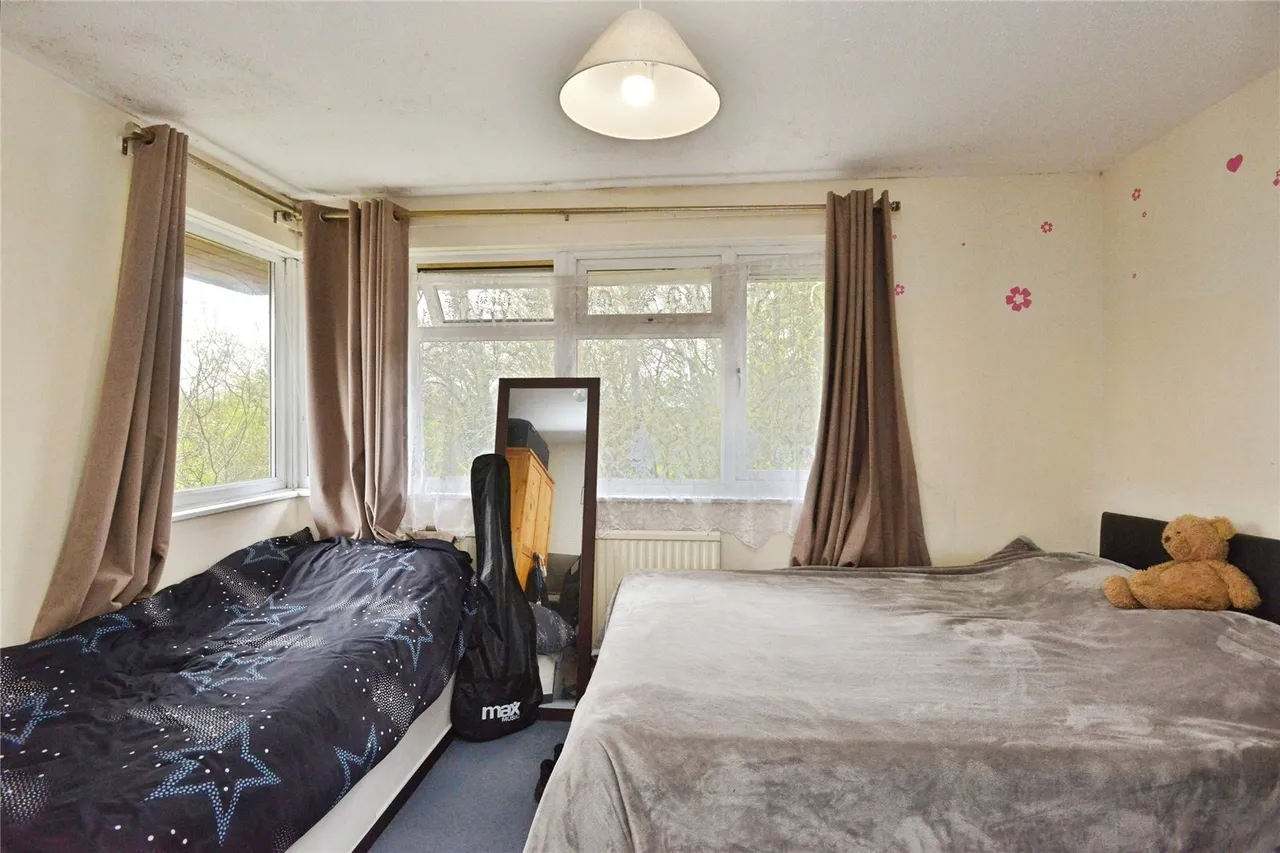 Shackleton Place, Oldbrook, Milton Keynes, Buckinghamshire, MK6, photo 11