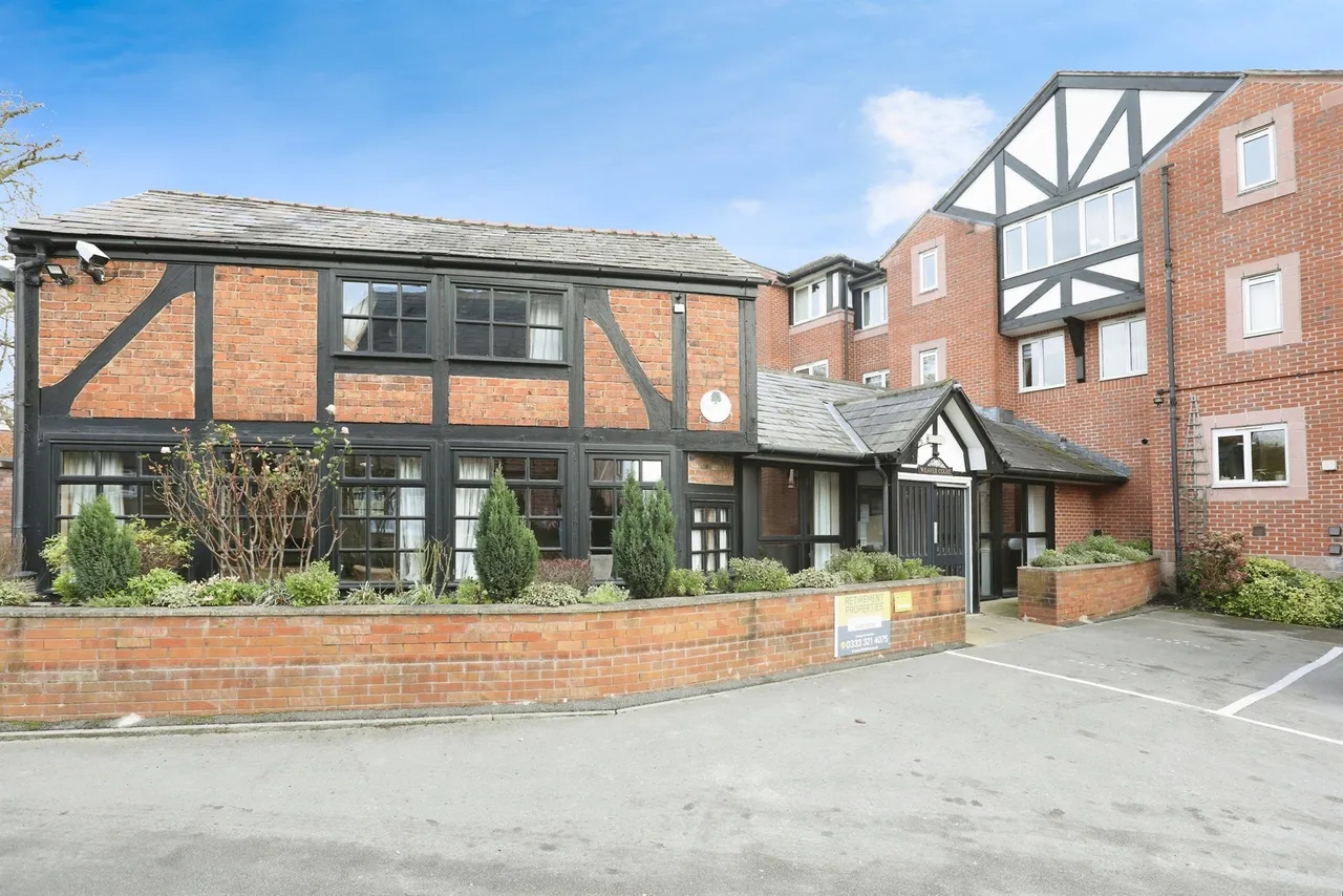 London Road, Northwich, CW9, photo 15