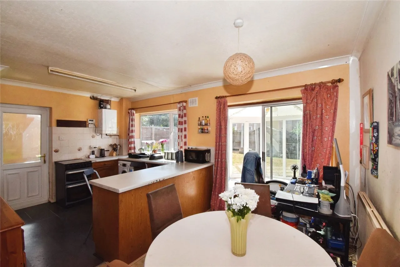 Georgeham Close, Wigston, LE18, photo 3