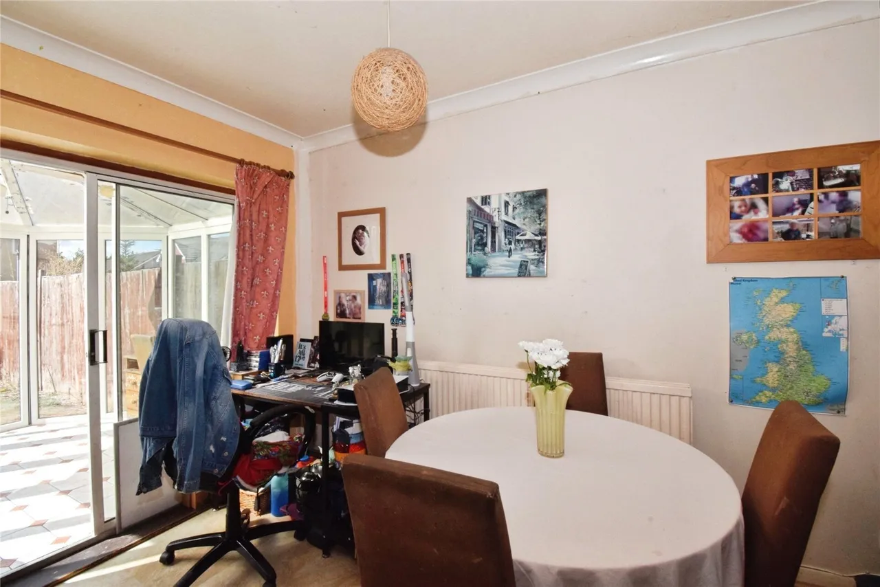 Georgeham Close, Wigston, LE18, photo 15