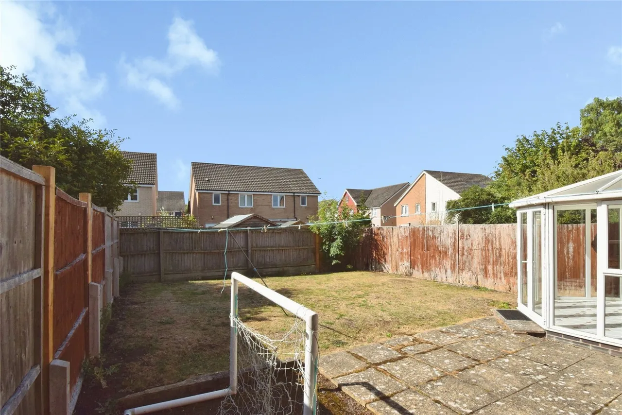 Georgeham Close, Wigston, LE18, photo 11