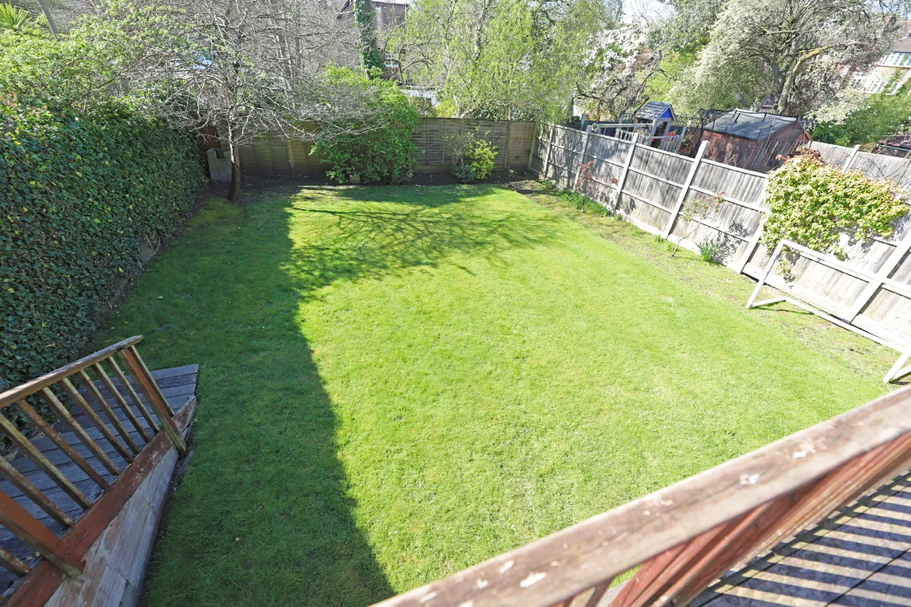 Dorchester Gardens, Hampstead Garden Suburb, NW11, photo 19