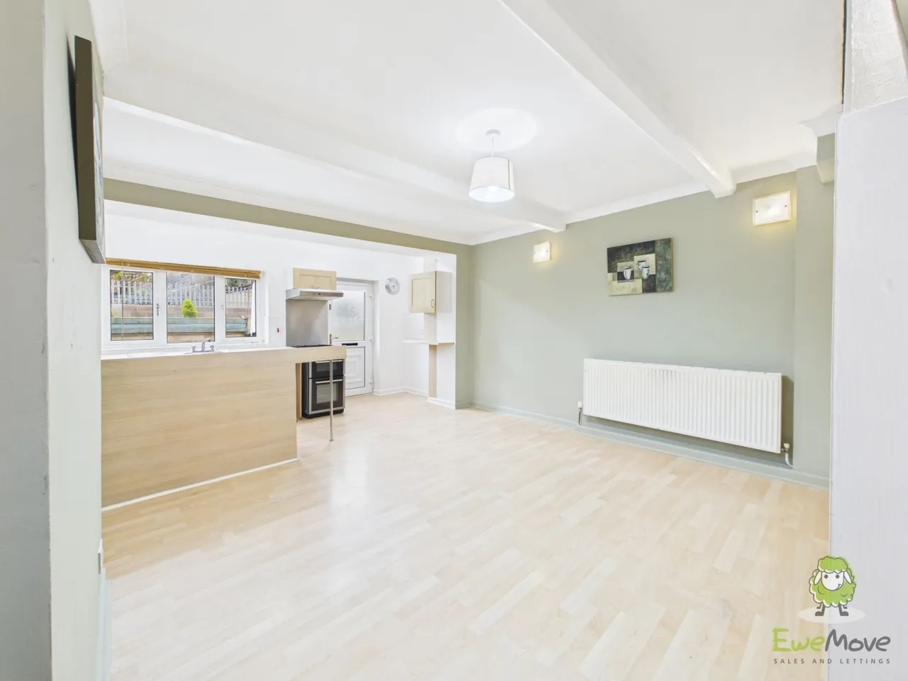 Carlinghow Lane, Batley, WF17, photo 10