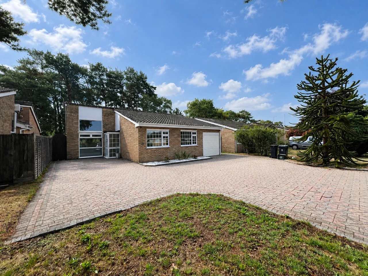 3 bed house to rent, St Leonards, BH24