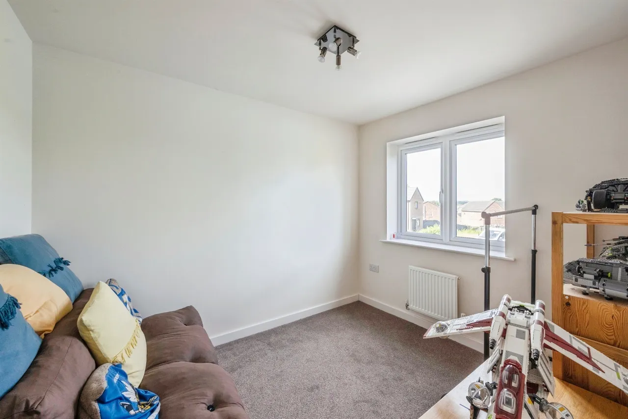 Emerald Green Grove, Thurnscoe, S63, photo 18