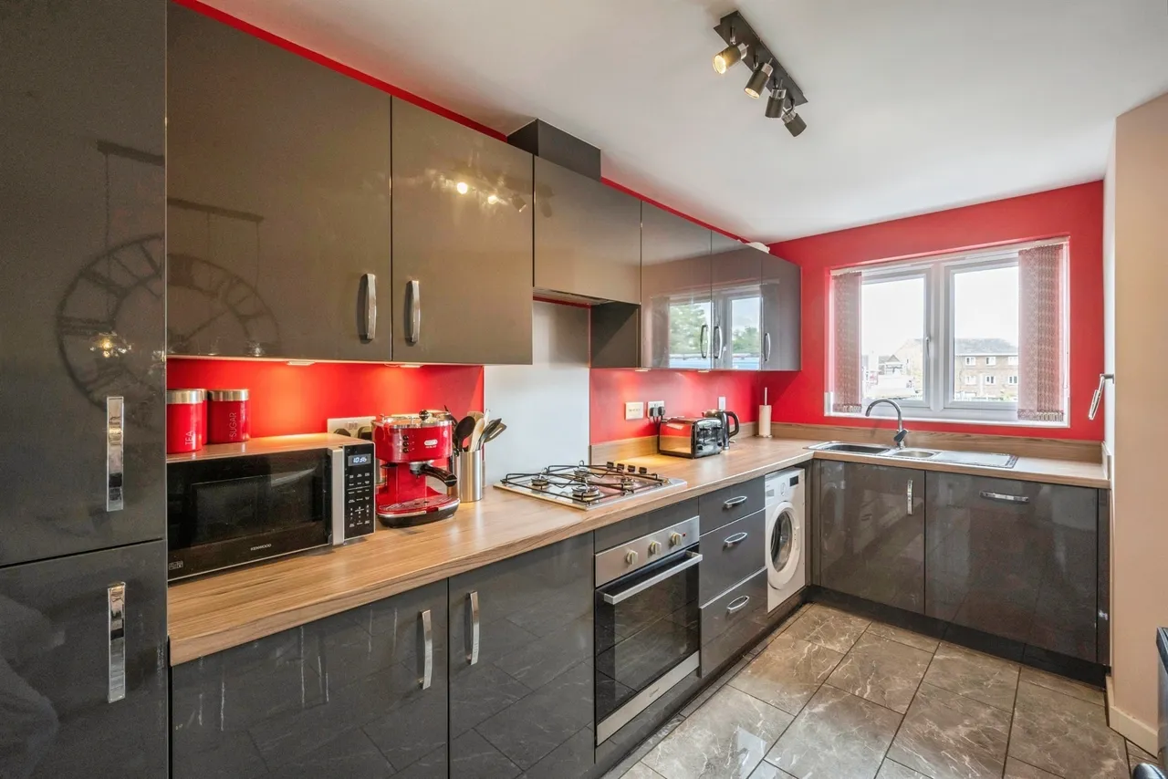 Emerald Green Grove, Thurnscoe, S63, photo 6