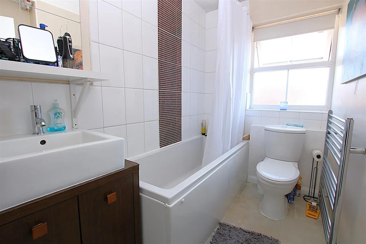 Butts Croft Close, East Hunsbury, photo 9