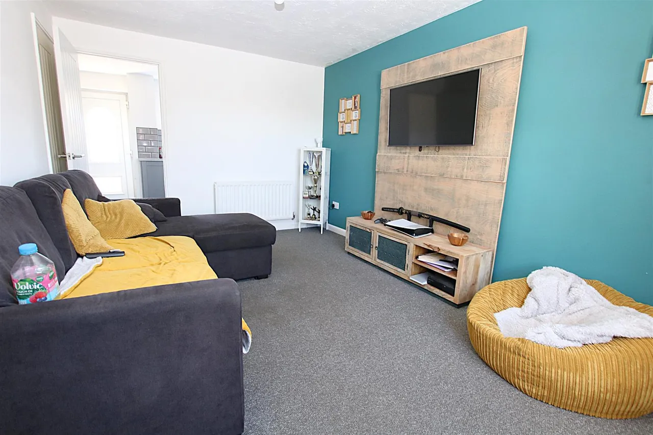 Butts Croft Close, East Hunsbury, photo 3