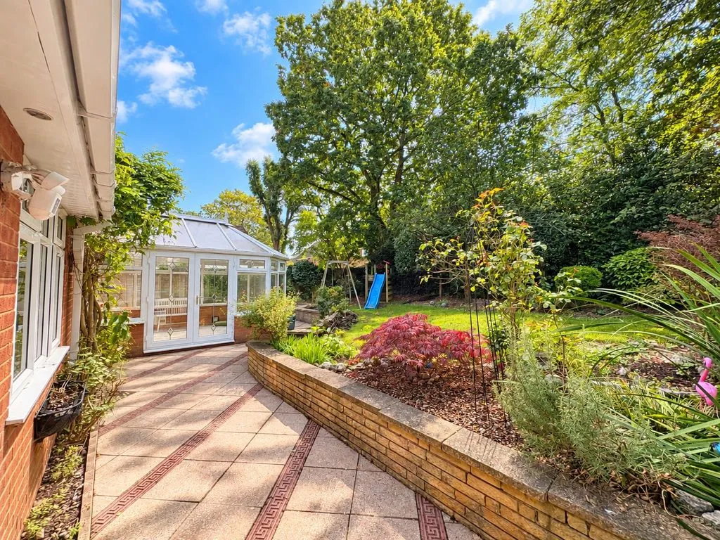 Wilkinson Close, Burntwood, WS7, photo 22