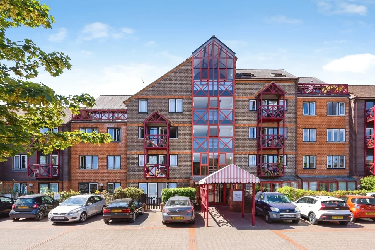 The Mount, Guildford, GU2, photo 11