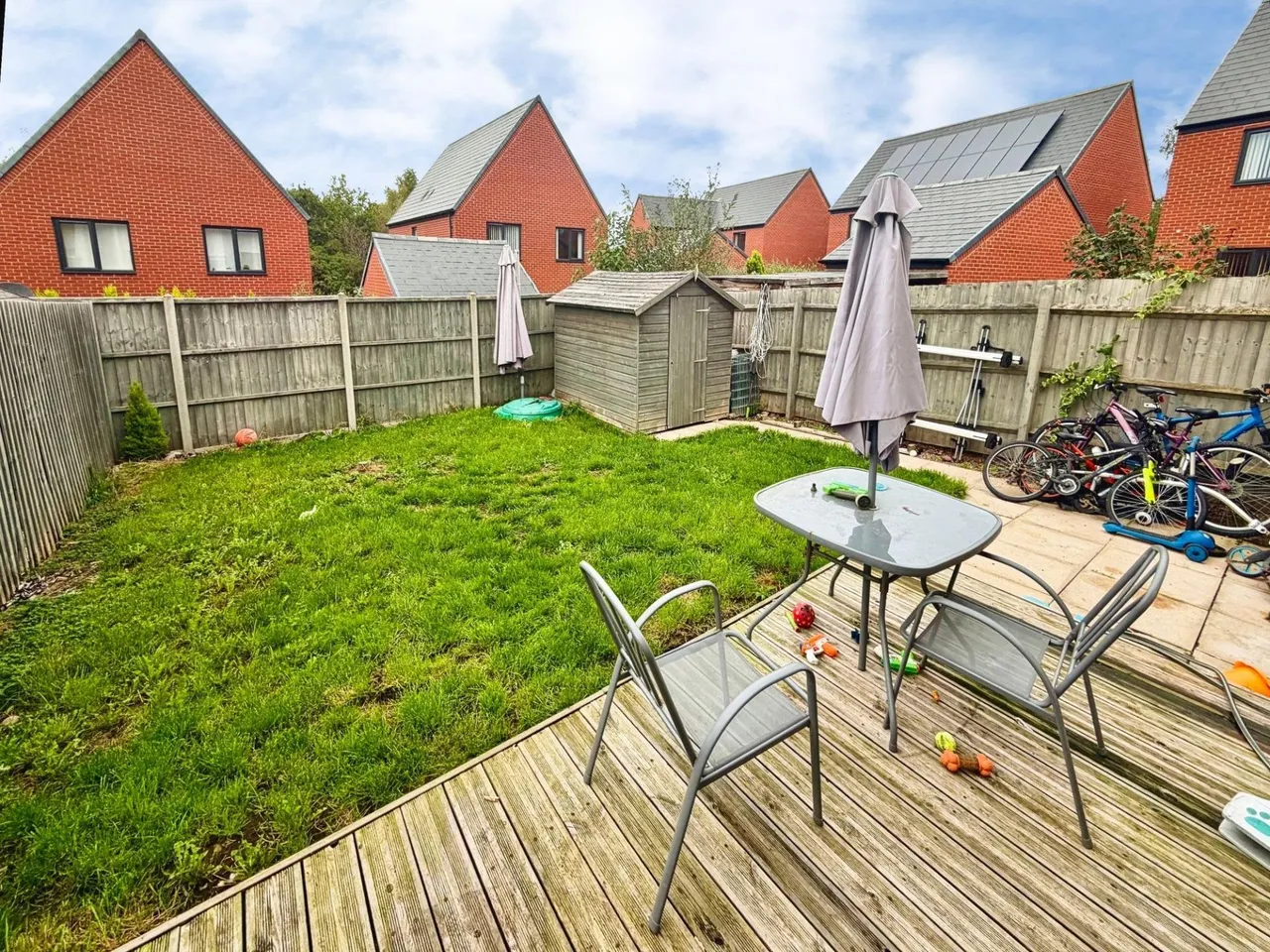 Hendy Avenue, Ketley, TF1, photo 4