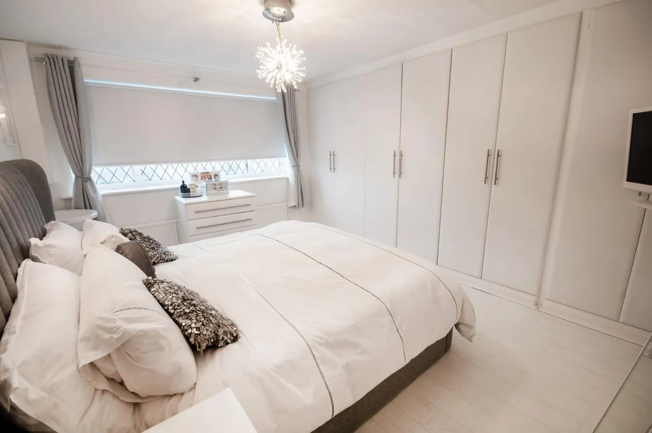 Rhodes Drive, Bury, BL9 8NH, photo 16
