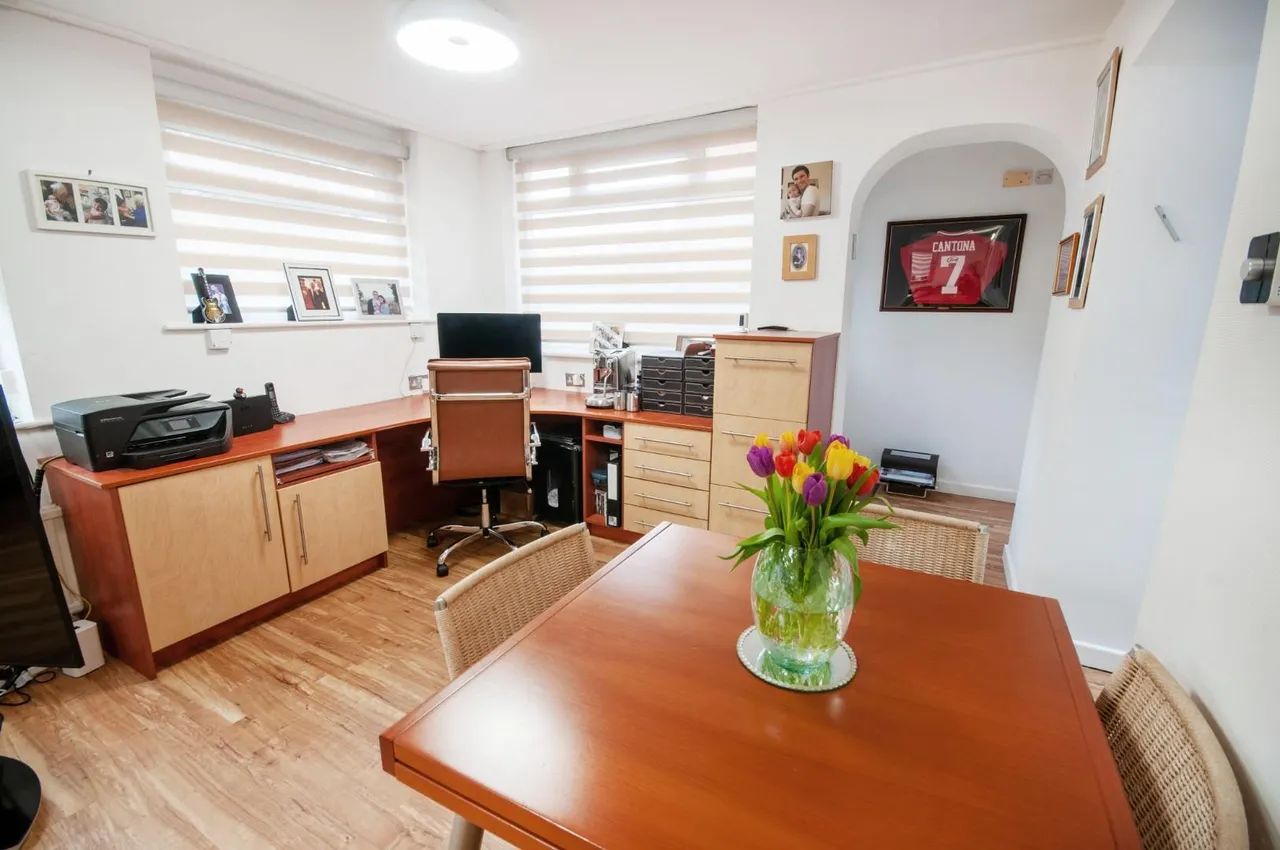 Rhodes Drive, Bury, BL9 8NH, photo 9